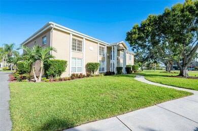 1050 Rafael Blvd NE unit 1, Saint Petersburg, FL 33704 - photo 2