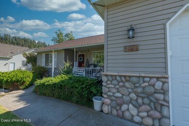 2066 E Goldleaf Ln, Coeur D Alene, ID 83815 - photo 3