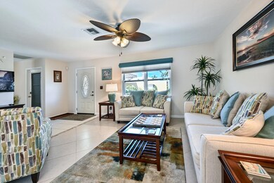 101 Beachcomber St marco-large-006-012-L