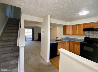 110 Argus Place unit 110, Sterling, VA 20164 - photo 4