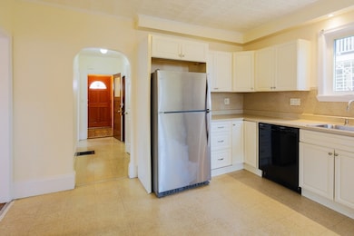 335 Salem St unit 1, Medford, MA 02155 - photo 5