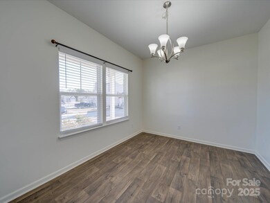 2841 Kinloch Ct, Clover, SC 29710 - photo 5