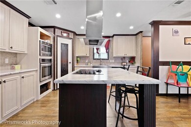 200 Holly Moore Dr, Pineville, LA 71360 - photo 6