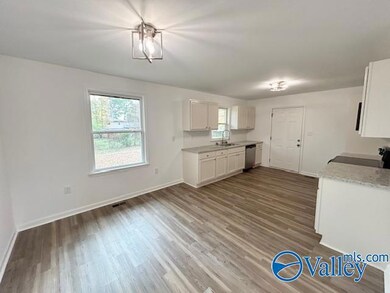 4027 Telstar Cir SW, Huntsville, AL 35805 - photo 5