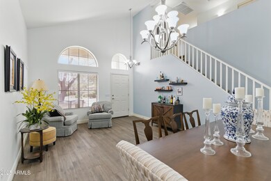 FORMAL LIVING/DINING