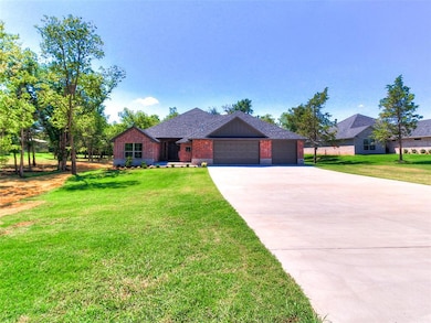 9071 Oak Tree Cir, Edmond, OK 73025 - photo 7