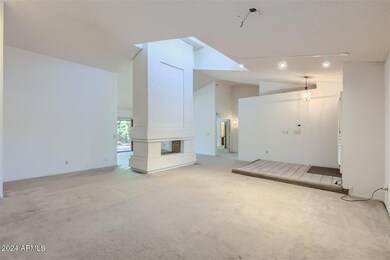 921 E Citation Ln, Tempe, AZ 85284 - photo 4