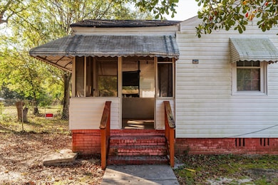 2004 Roosevelt Dr, Augusta, GA 30904 - photo 3