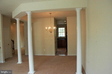 8702 Phipps Farm Way, Manassas, VA 20109 - photo 5