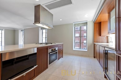 140 E 63rd St unit 10A, New York, NY 10065 - photo 4