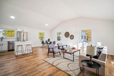 8-web-or-mls-4906-e-livingston-ave