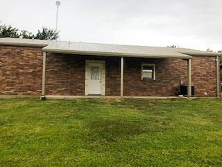 340 Lynch Bend Rd, Springtown, TX 76082 - photo 3