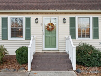 1949 Crestwood Ln, Clover, SC 29710 - photo 7