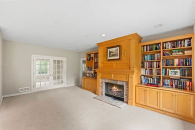 W312N4890 Chapel Ridge Rd, Hartland, WI 53029 - photo 3