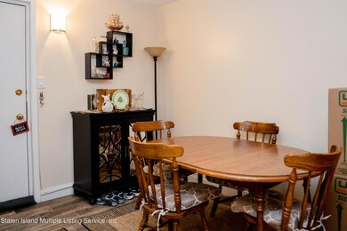 Elmwood Park Condominium II unit 3FF, Staten Island, NY 10314 - photo 2