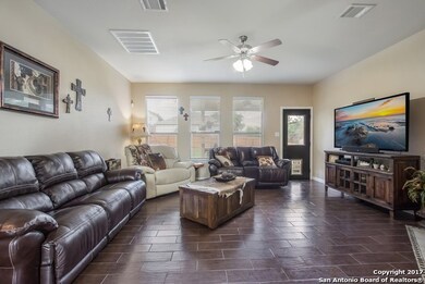 25602 Coral Vine, San Antonio, TX 78261 - photo 6