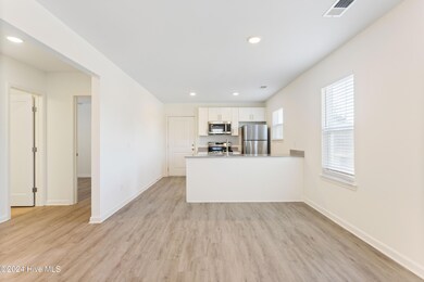 706 Taylor St unit C, Wilmington, NC 28401 - photo 4