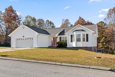 6442 Veronica Dr, Ooltewah, TN 37363 - photo 4