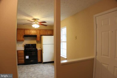 305 Stafford Mews Ln, Stafford, VA 22556 - photo 4