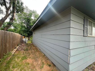 115 S Main St, Sharon, OK 73857 - photo 4