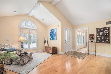 1209 Morris Dr, Niles, MI 49120 - photo 4