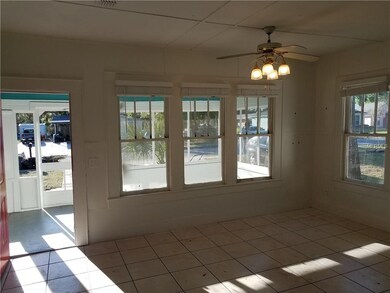 Many windows provide good sun exposure.