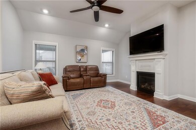 1723 Champions Pointe Pkwy, Henryville, IN 47126 - photo 6