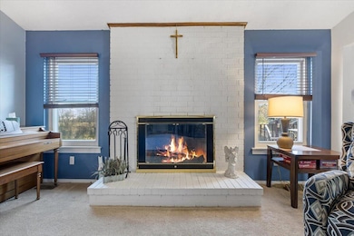 1364 Milverton Dr, Troy, MI 48083 - photo 4