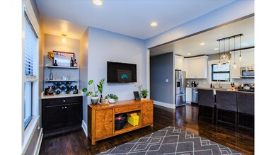 5105 W Nelson St, Chicago, IL 60641 - photo 5