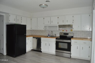 1805 King College Rd unit E6, Bristol, TN 37620 - photo 4