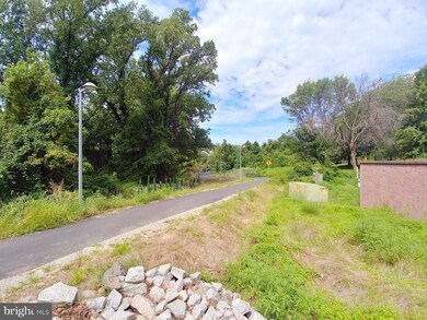 7721 Tremayne Place unit 210, McLean, VA 22102 - photo 2