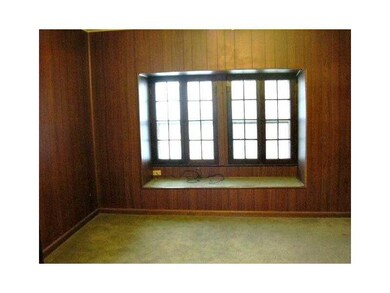 Dining Room. Windows in Dining Room