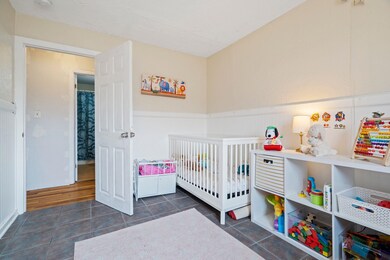 364 S Porter St, Manchester, NH 03103 - photo 2