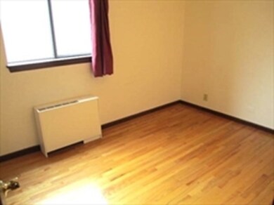 94 Beaconsfield Rd unit 203, Brookline, MA 02445 - photo 6