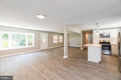 12301 Grosstown Rd, Hughesville, MD 20637 - photo 7