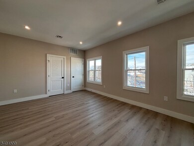 136 Elm St unit 303, Newark, NJ 07105 - photo 2
