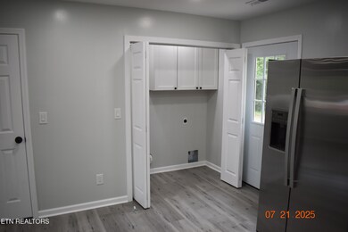 108 Bradys Way, Harriman, TN 37748 - photo 7