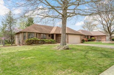 1028 W Whiteside St-2
