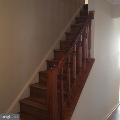 4105 Swiss Stone Dr, Burtonsville, MD 20866 - photo 3