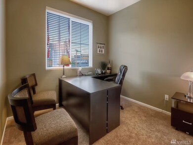 905 Colorossi Cir NW unit 61, Orting, WA 98360 - photo 4