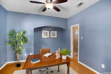 Home Office, Flex Space or 5th Bedroom