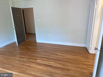 The Warwick unit 417, Washington, DC 20016 - photo 3