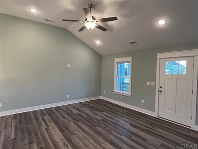 521 W Palmetto St, Kill Devil Hills, NC 27948 - photo 3