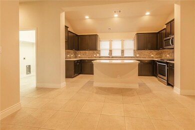 124 Crooked Trail, Bastrop, TX 78602 - photo 6