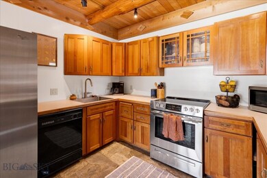 450 N Low Bench Rd, Gallatin Gateway, MT 59730 - photo 5