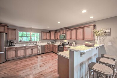 Huge and Open Kitchen
