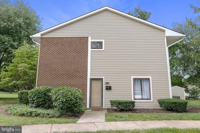 1058 Brinker Dr, Hagerstown, MD 21740 - photo 2