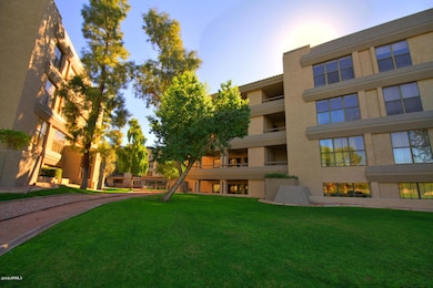 5122 N 31st Way unit 221, Phoenix, AZ 85016 - photo 6