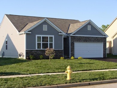 328 Victor Dr, Circleville, OH 43113 - photo 2