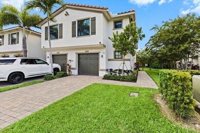 6019 Woods Edge Cir, Riviera Beach, FL 33410 - photo 2